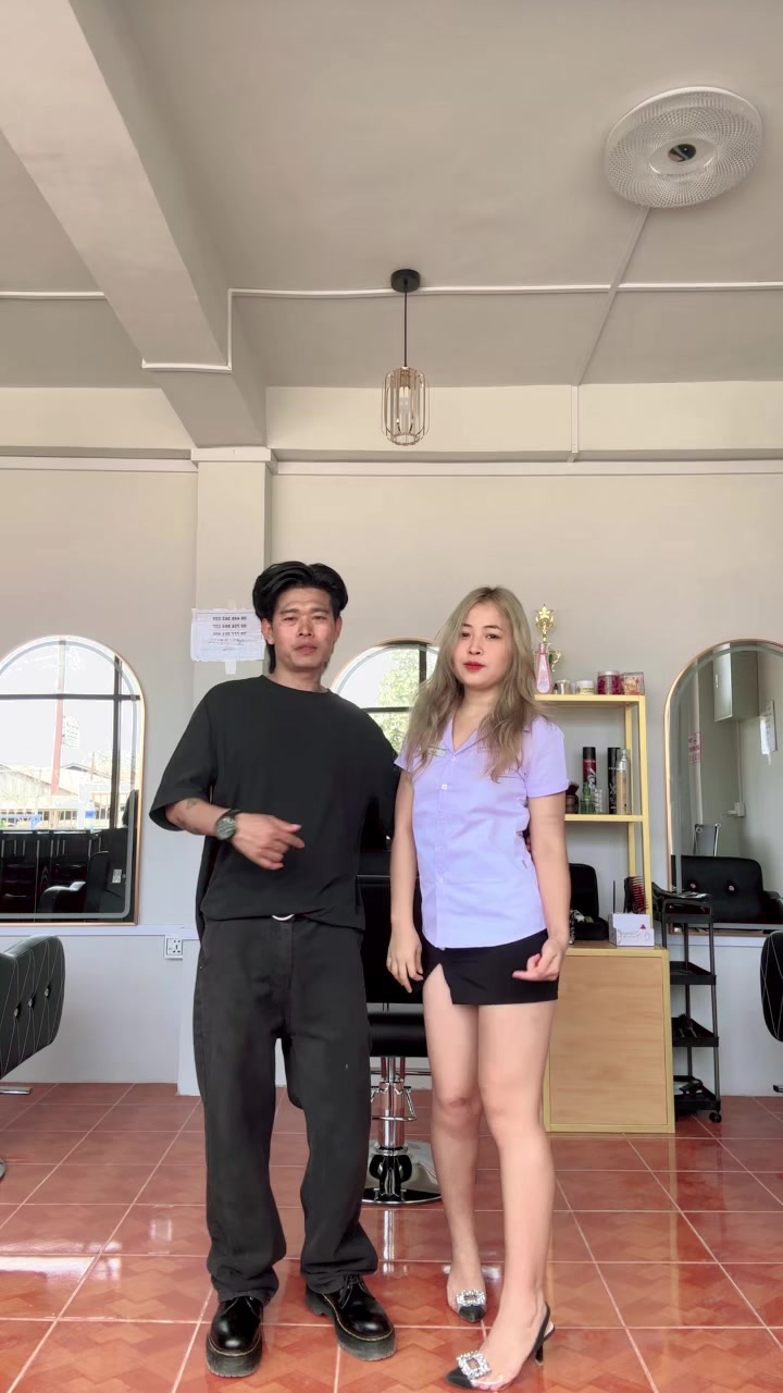 @Hairstylist Yui