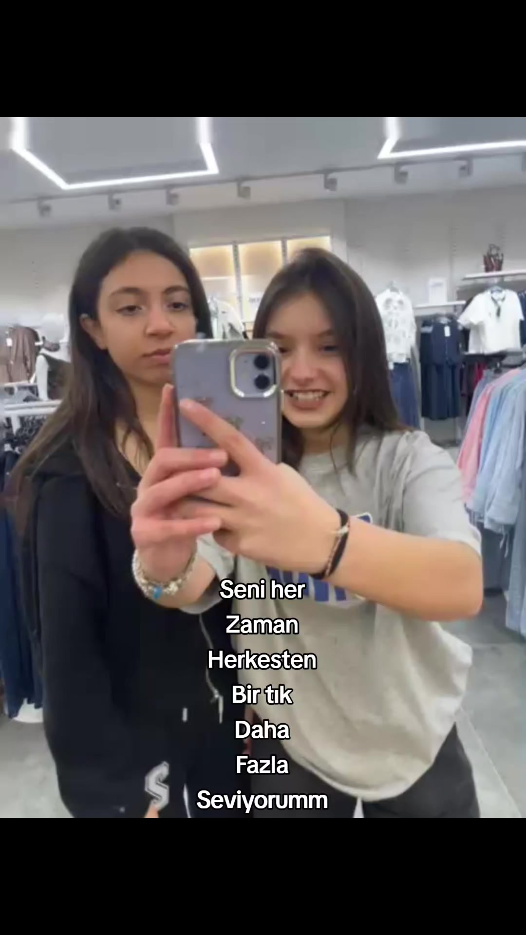 @𝒮𝐞𝐧𝐚