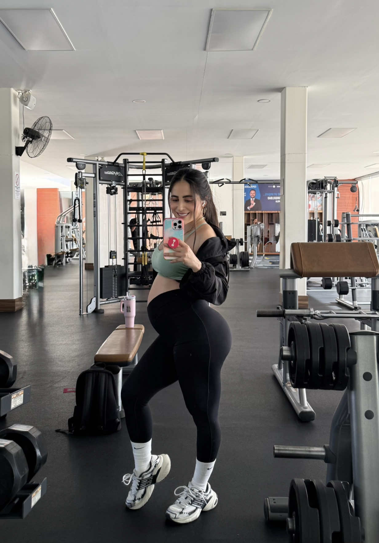 @Aleestefaniafitness