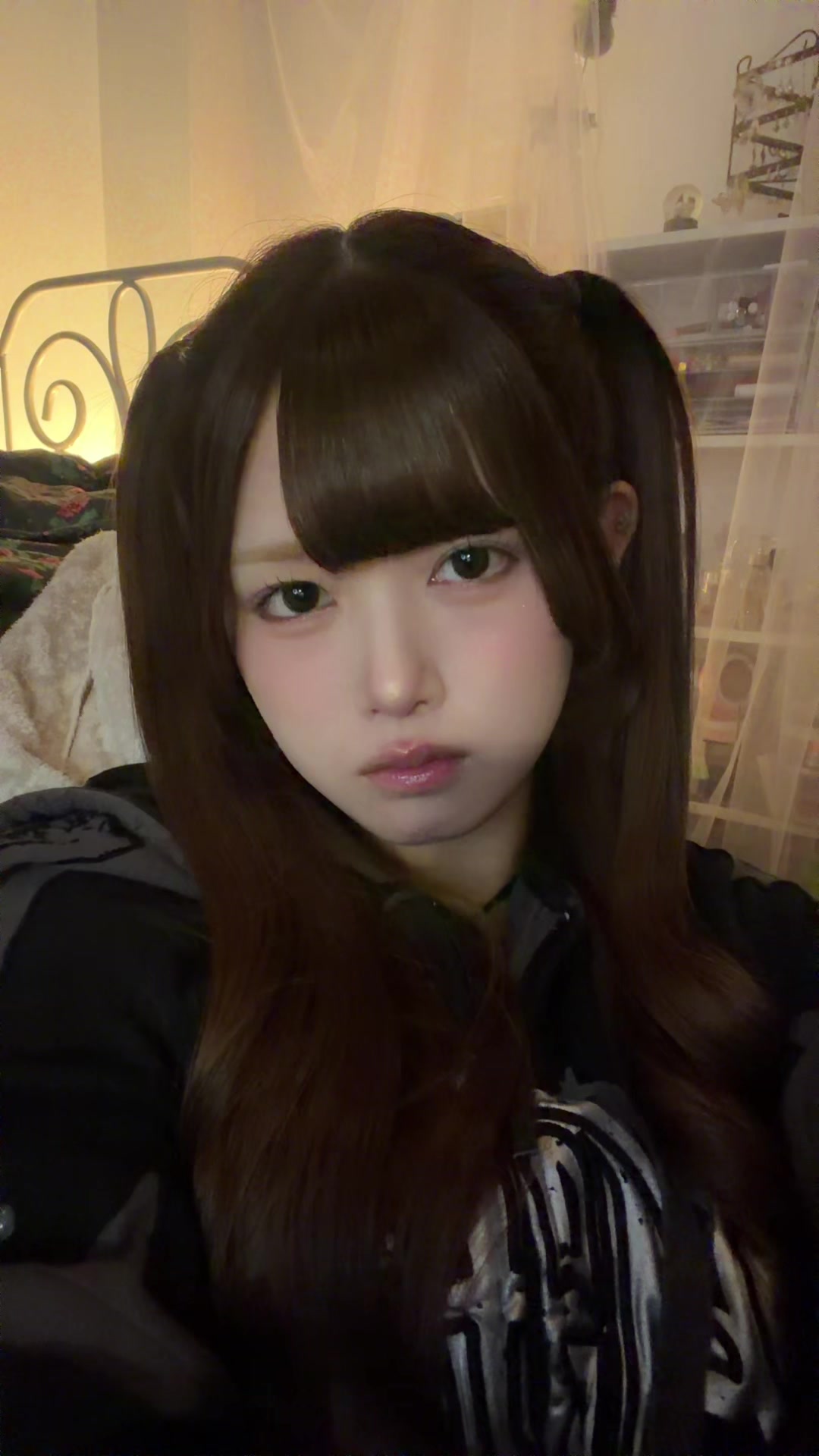 @むむ