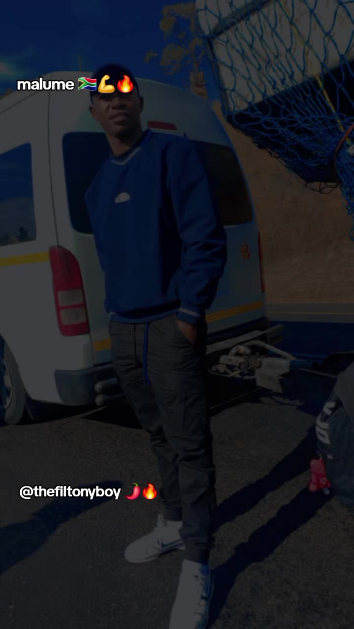 @thefiltonyboy●○