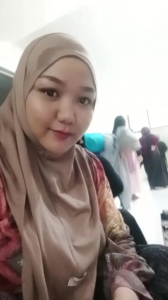 @elynzahra108