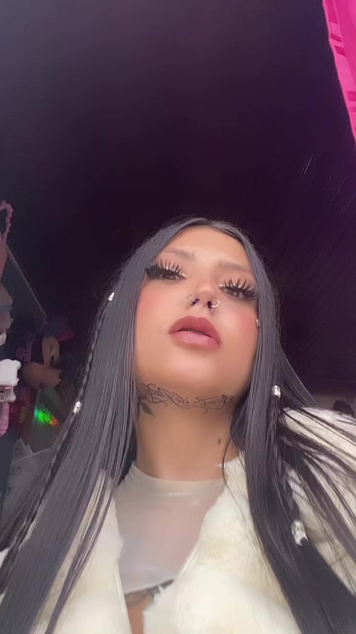 @Cruzmissy