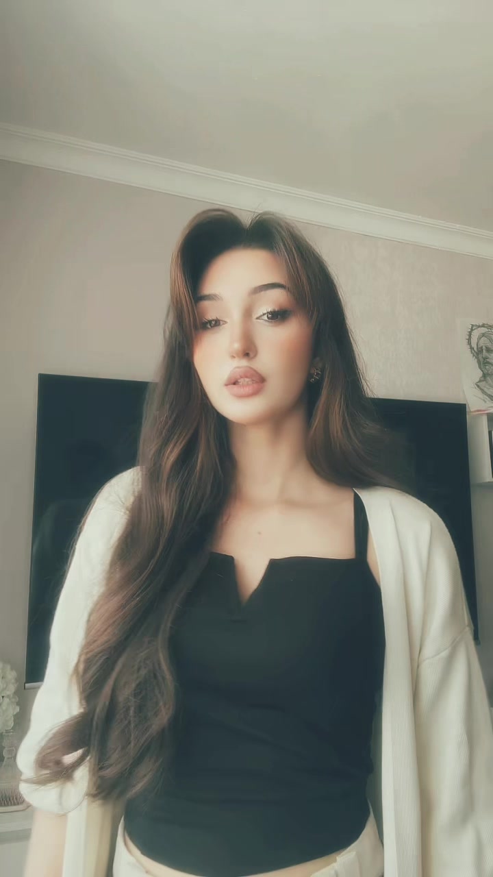 @𝐀𝐫𝐬𝐢