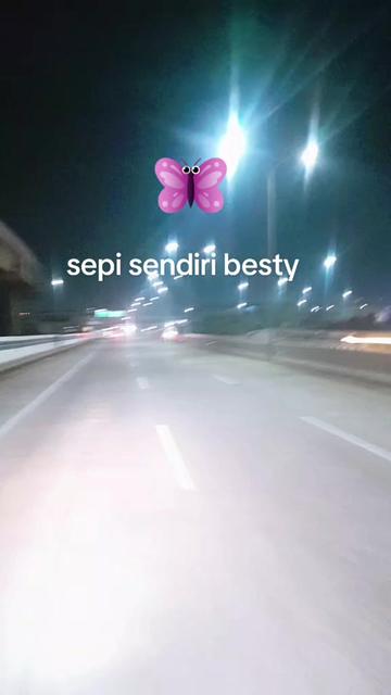 @8 4 RU. D 4T4 N6