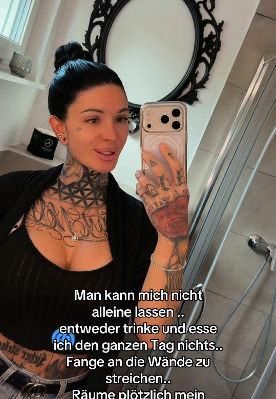 @Felicitas