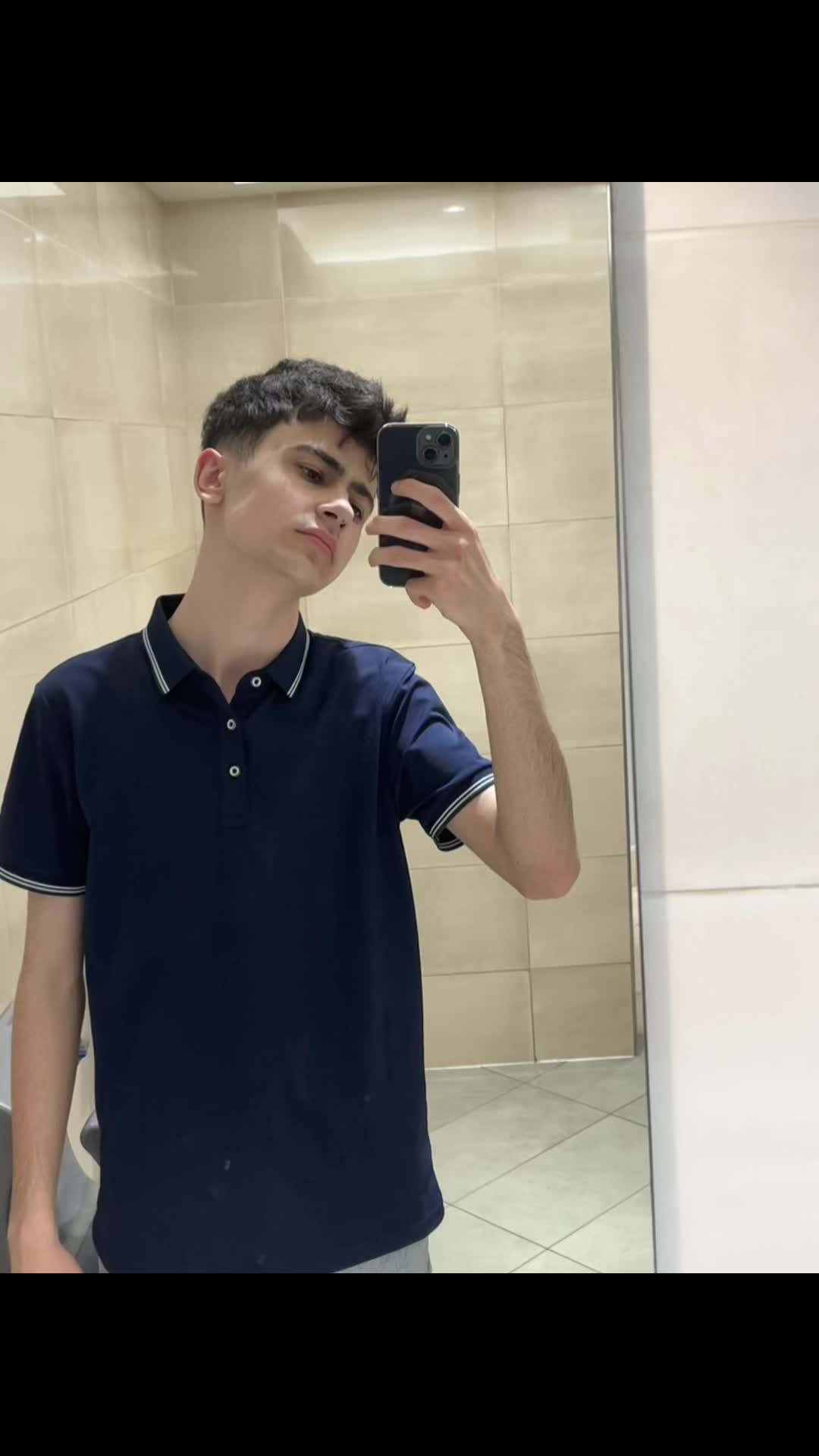 @Ulvhi.686