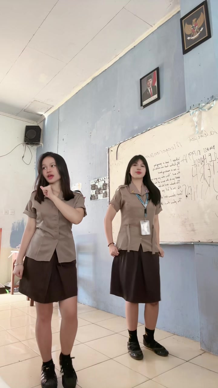 @ayanaa
