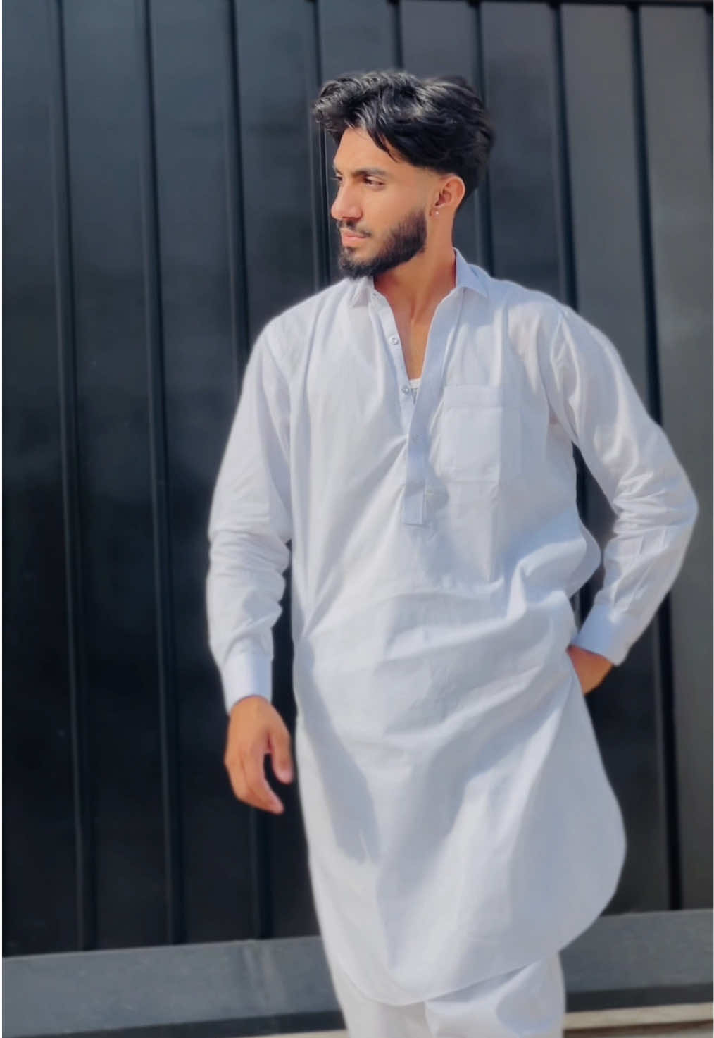@Sʜᴇʀᴀᴢii 🇵🇰