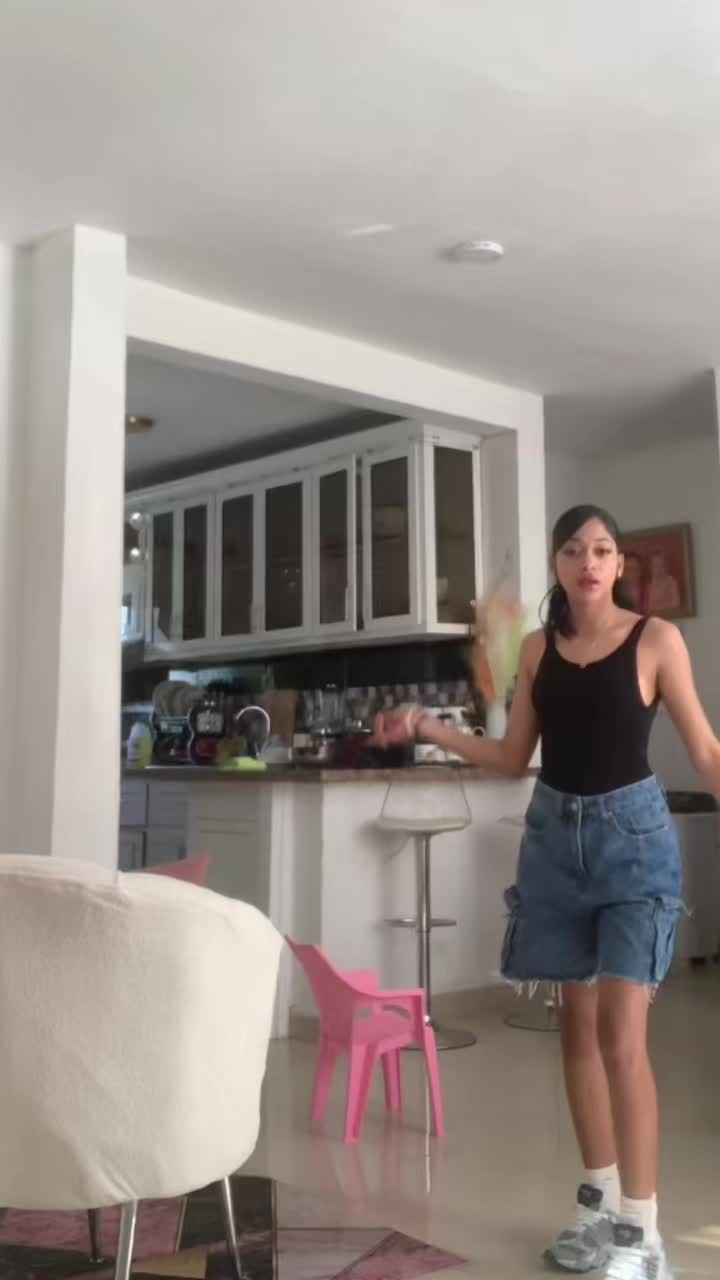 @𝓥.💕👅