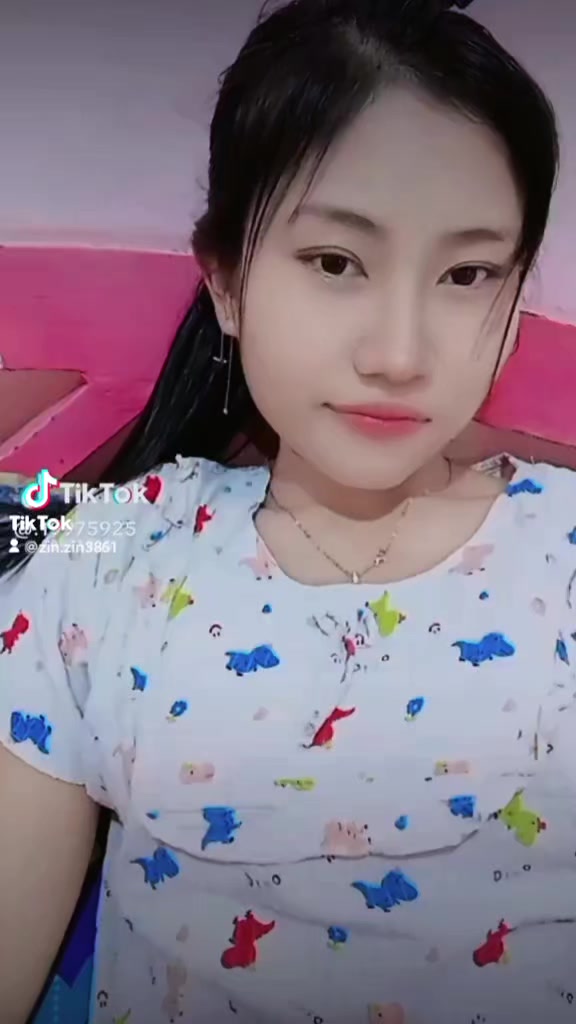@🌼Ž&icirc;&ntilde;ž&icirc;&ntilde;🌼ဓနုဖြူသူလေးပါ🌻💚