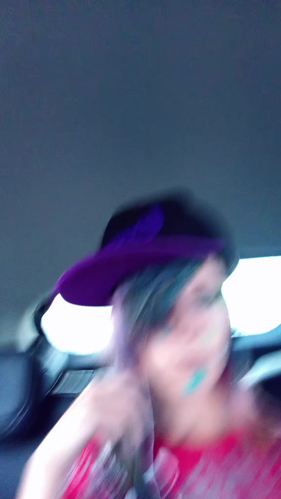 @Silvia