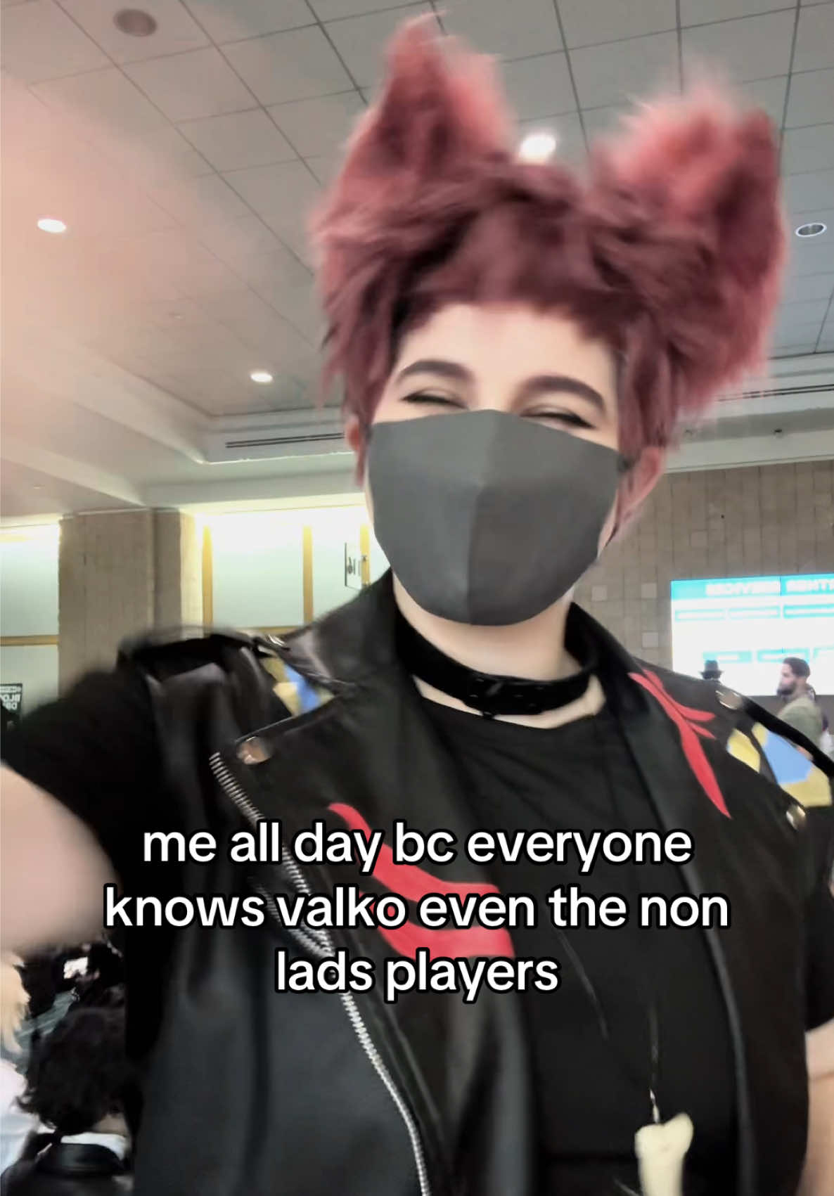@AndeCosplays