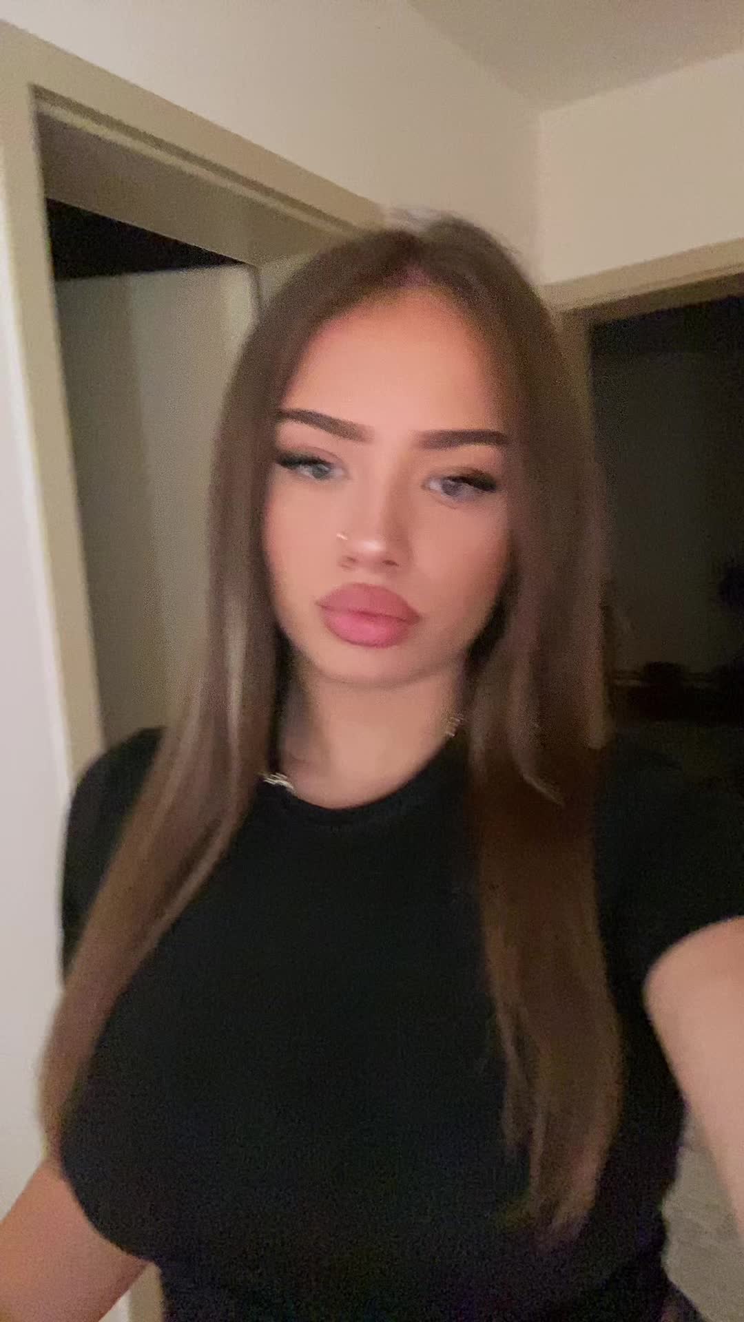 @𝑴𝒆𝒍𝒊𝒔𝒔𝒂