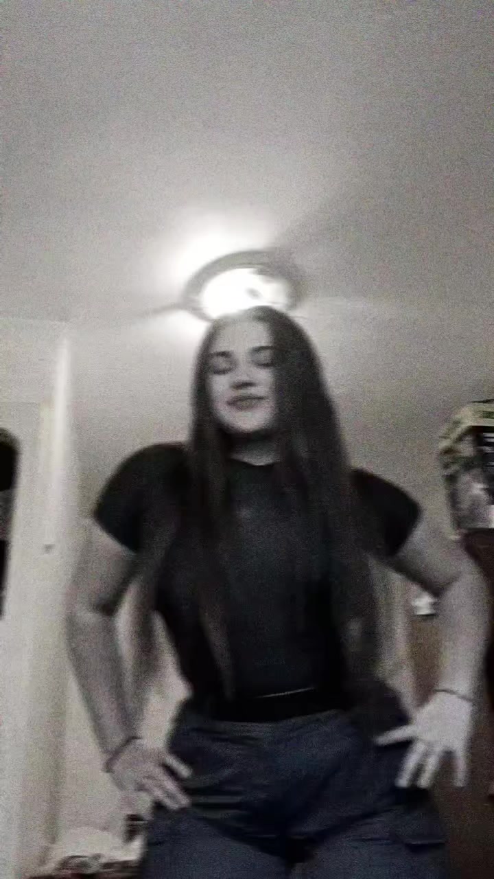 @𝐦𝐚𝐝𝐢𝐚𝐬𝐢𝐤 ✧