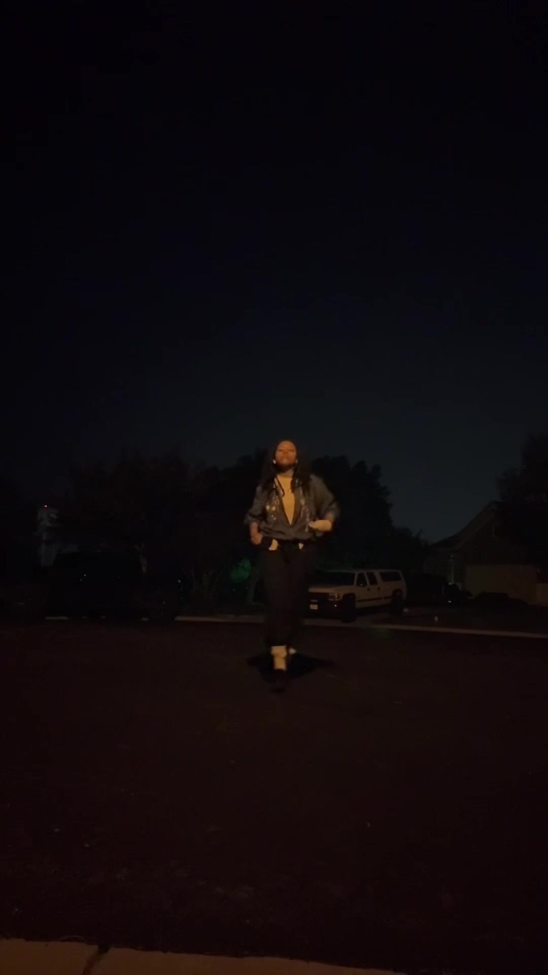 @levilevilevi