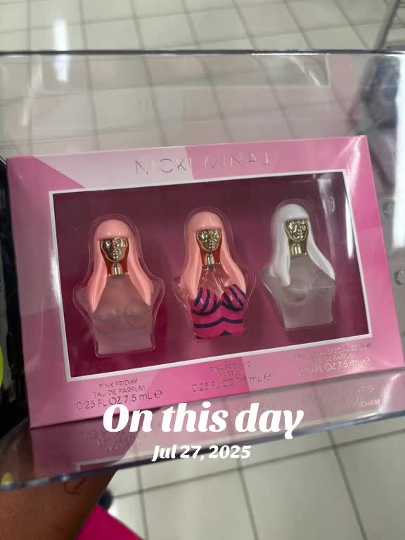 @BARBIEMINAJ