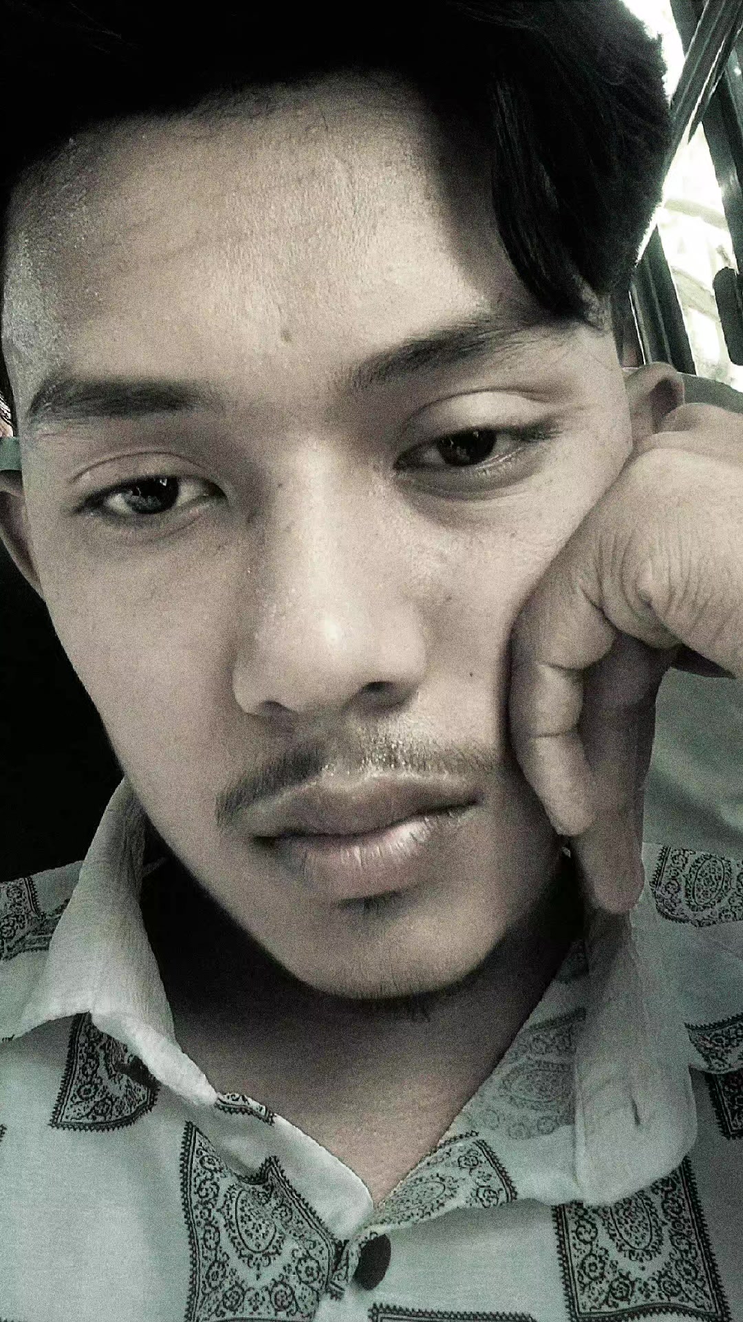 @R...🚩