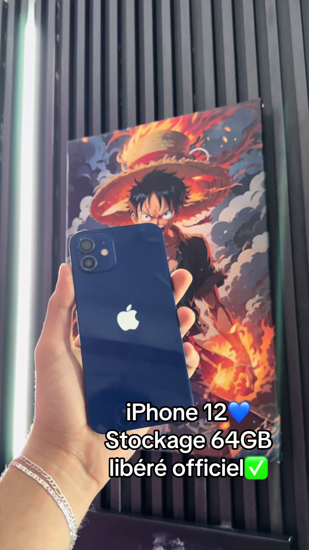 @apple__3400