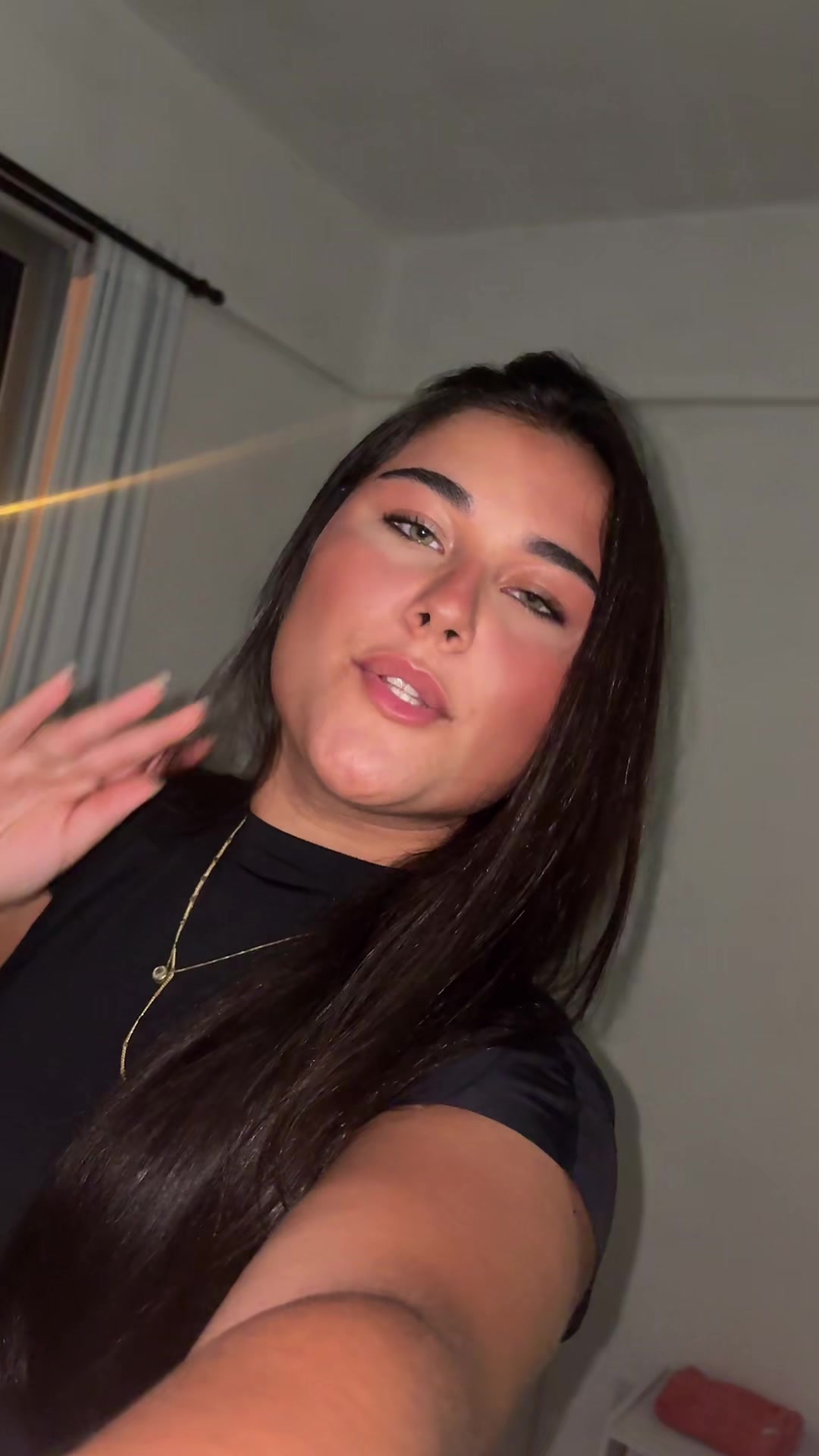 @ana lia
