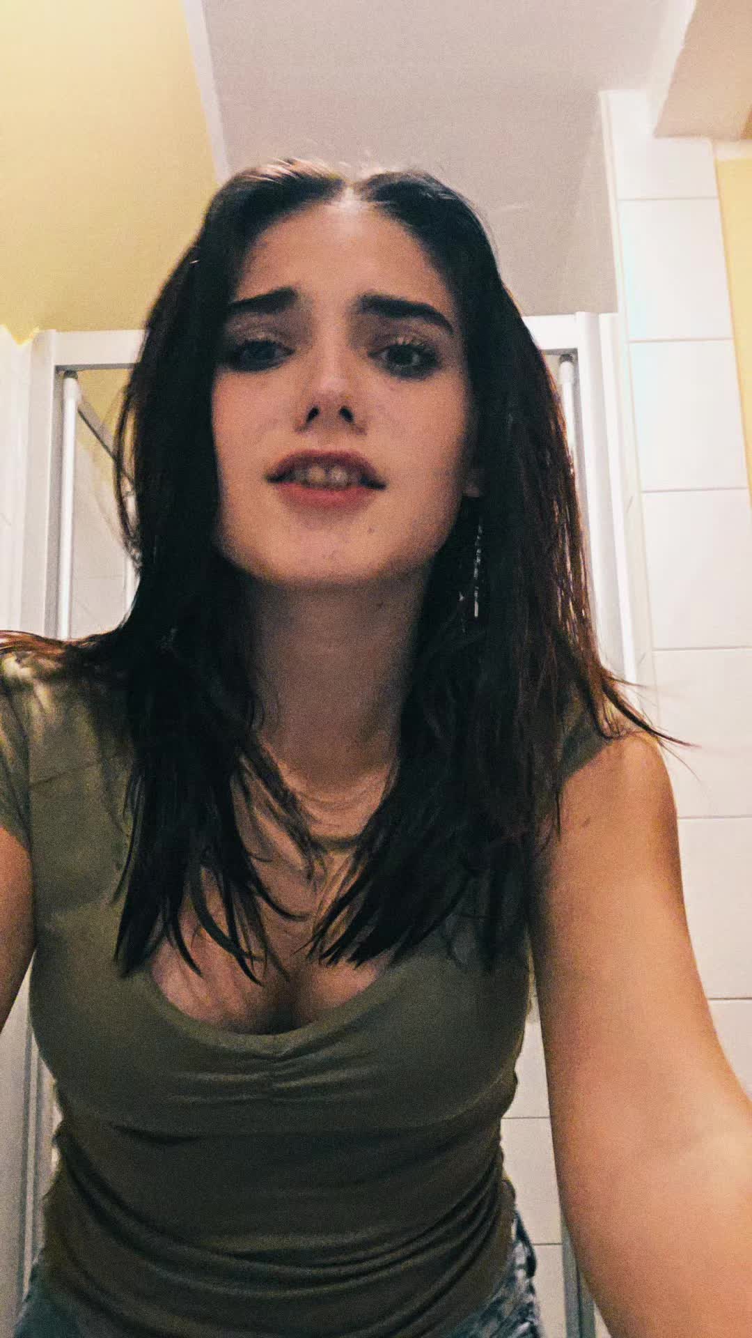 @k@mila_❤️