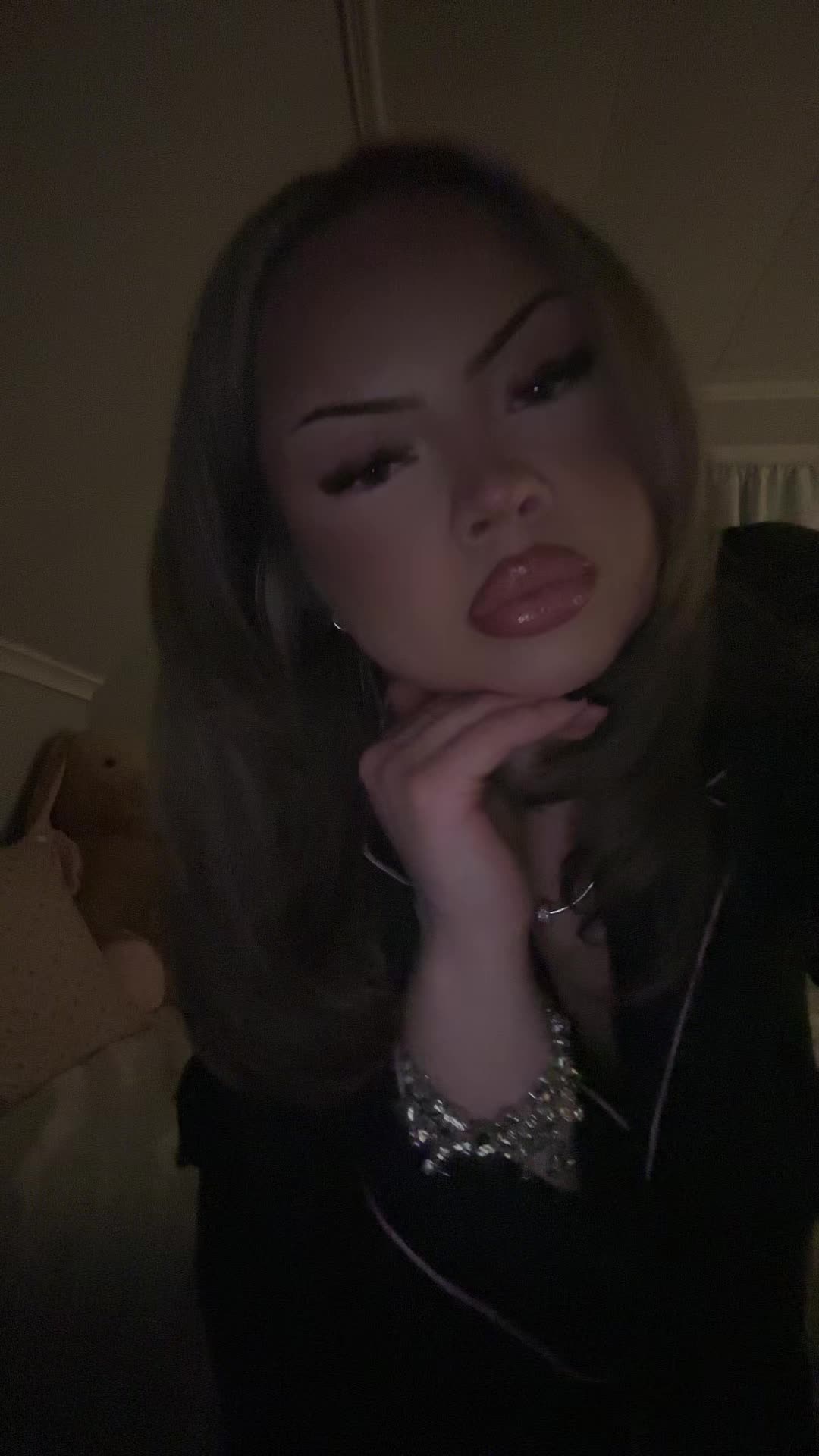 @vanessacheyenn