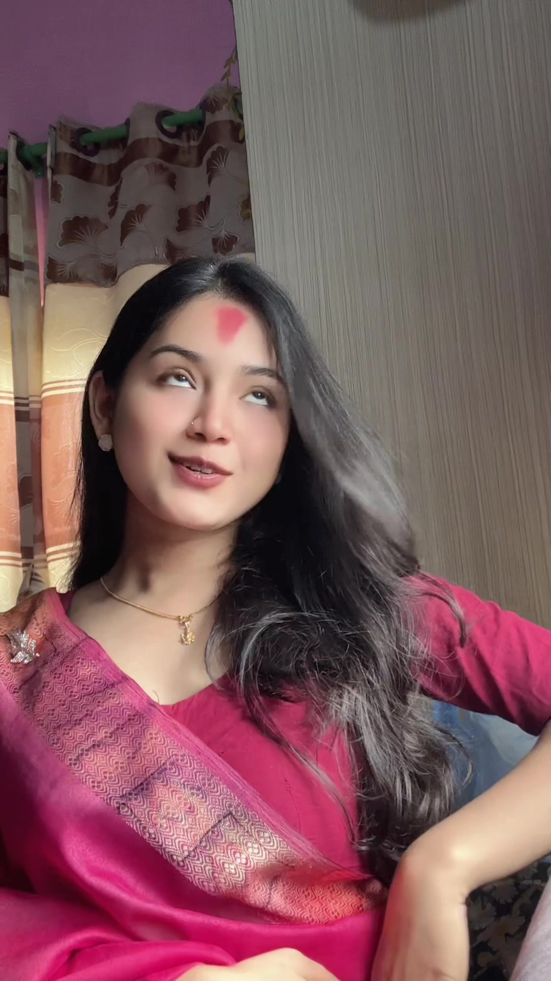 @विविसा पन्त💫