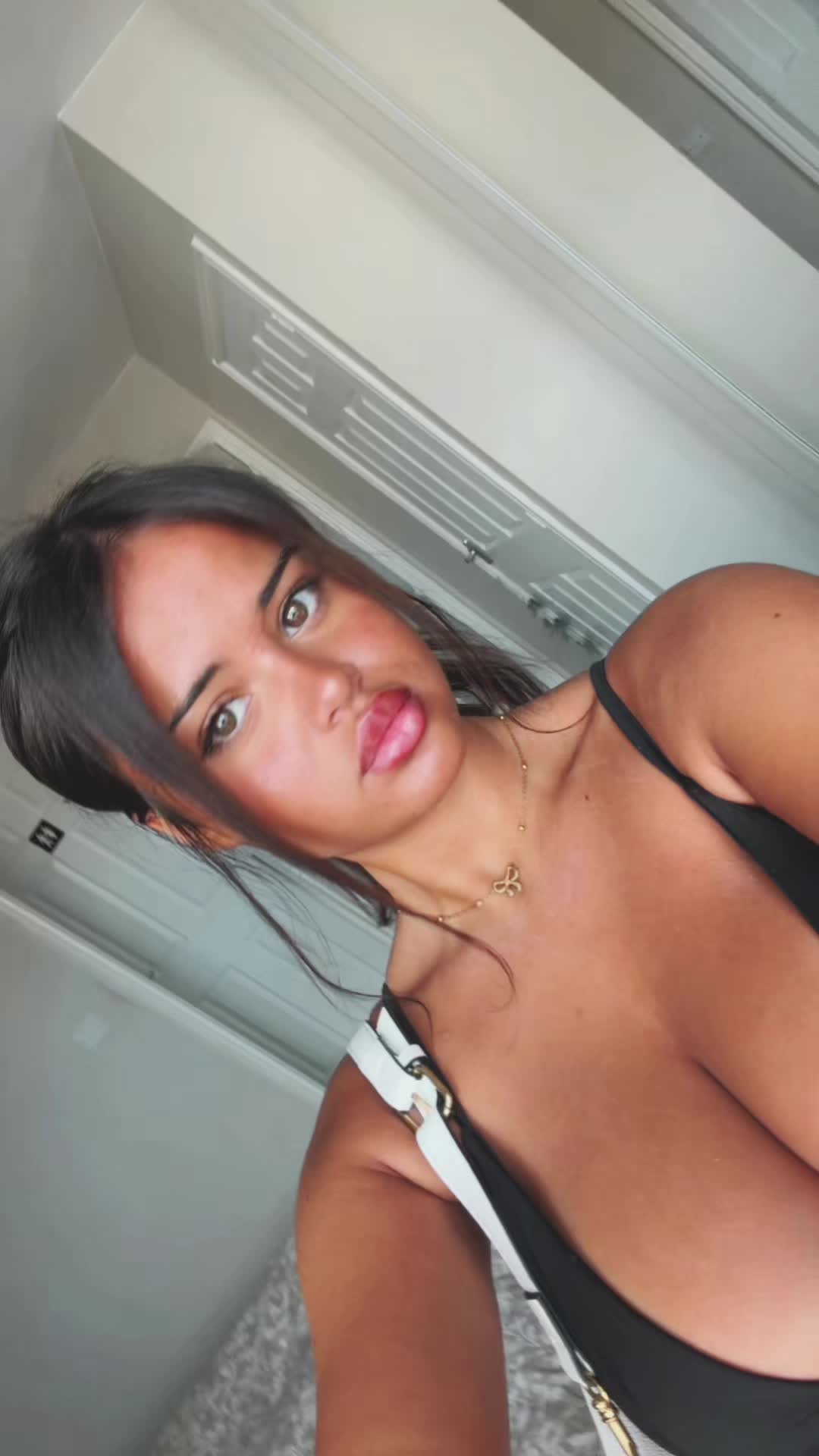 @𝓗 ♡