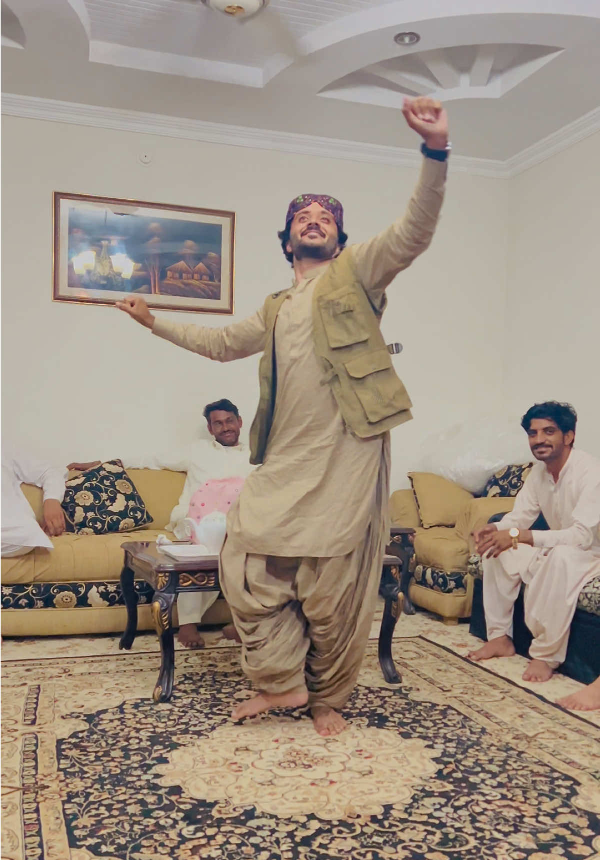 @Ishfaq Baloch💫