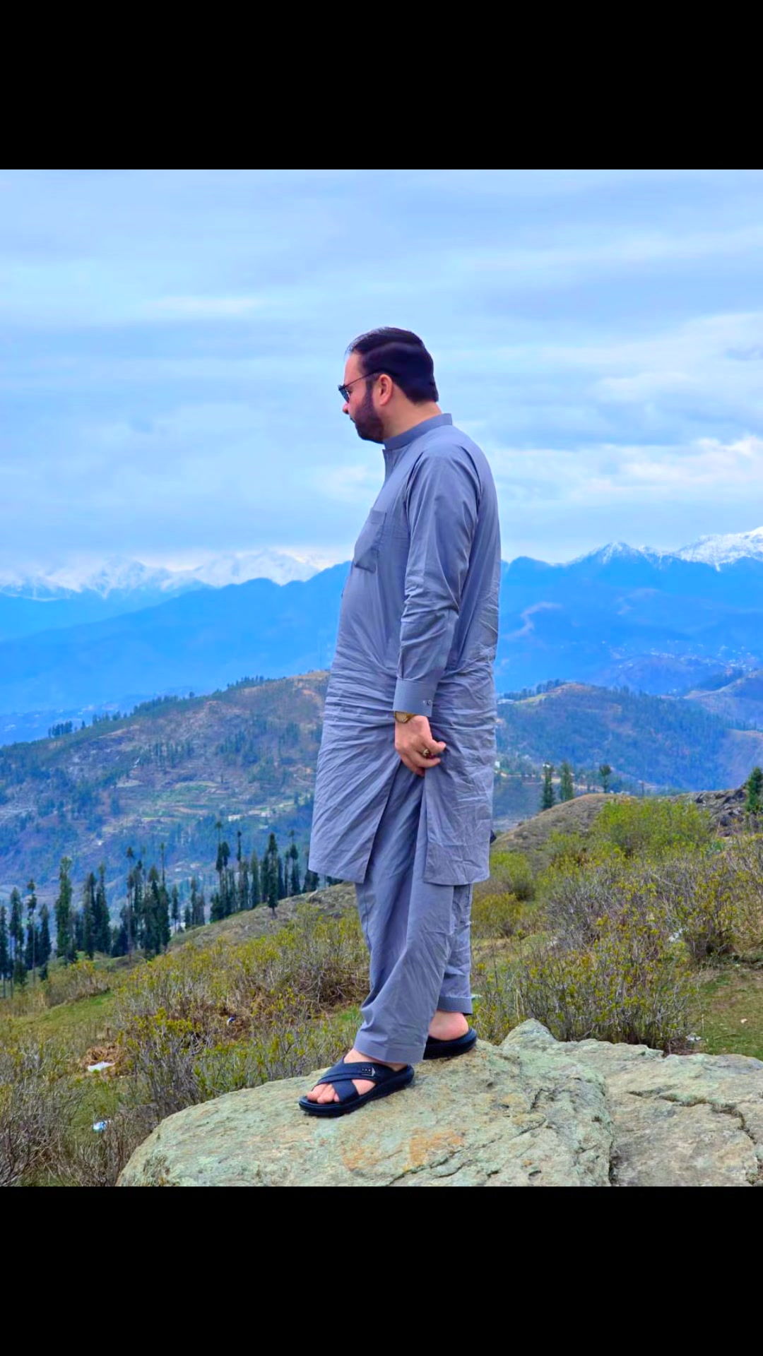 @AK🖤AFRiDi