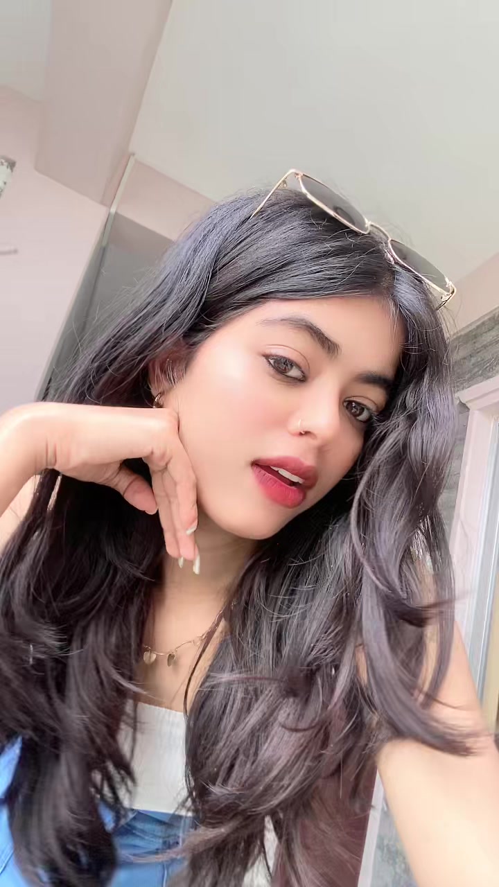 @Aarti Yadav🦜🦋