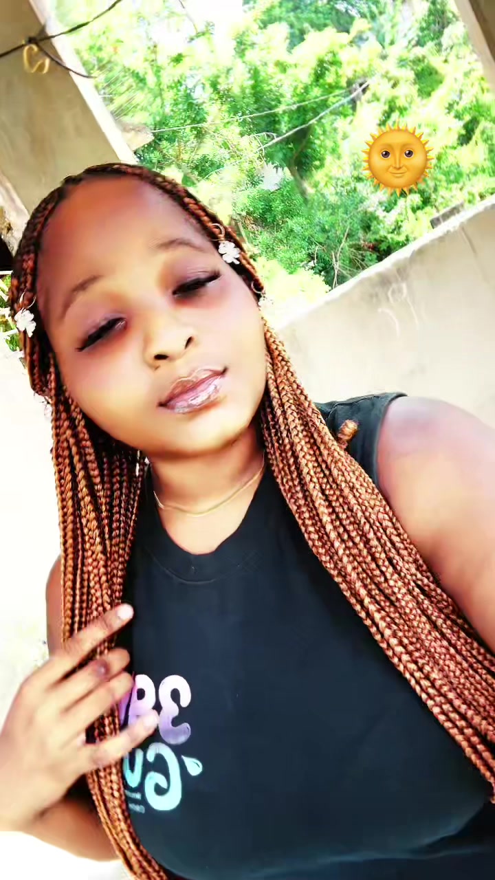 @Sana_🦋💰