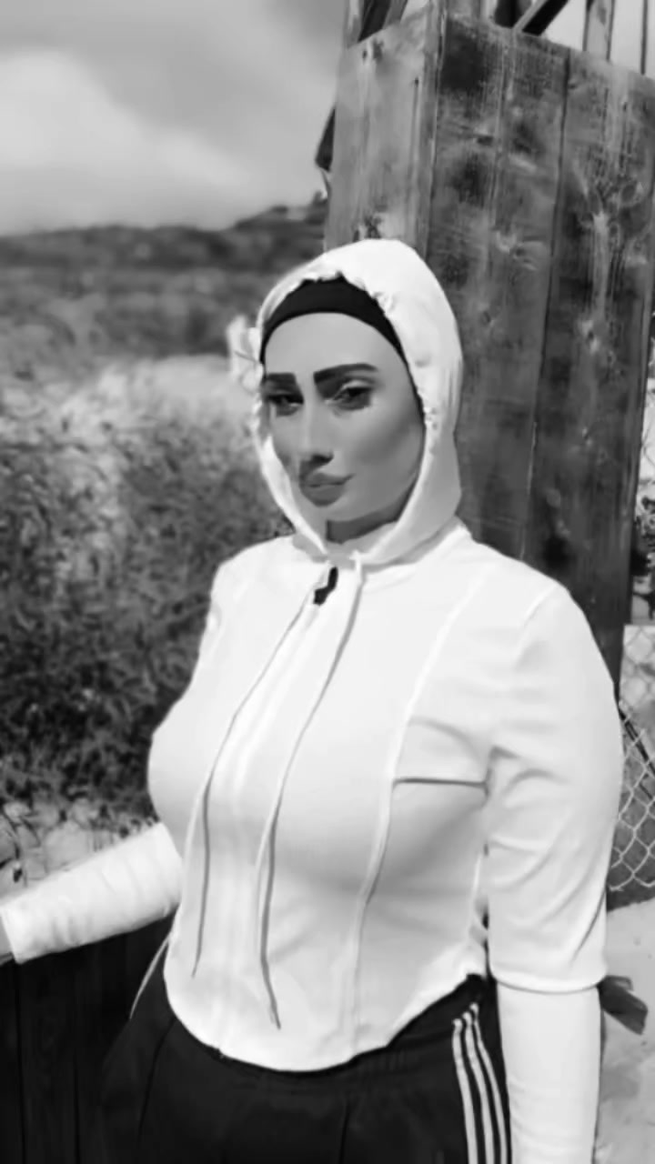 @nana hijazi
