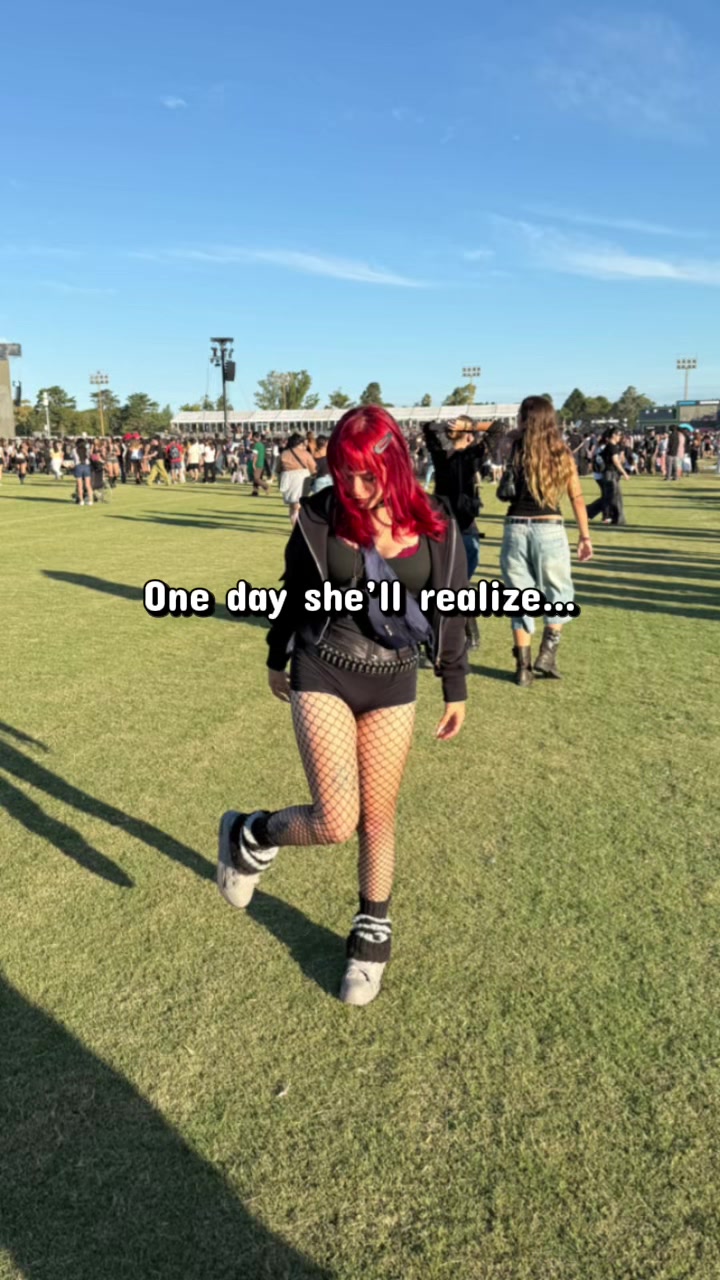 @Mia ⛓️
