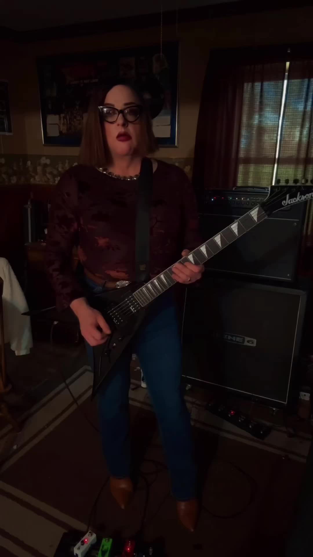 @MindyDeVil