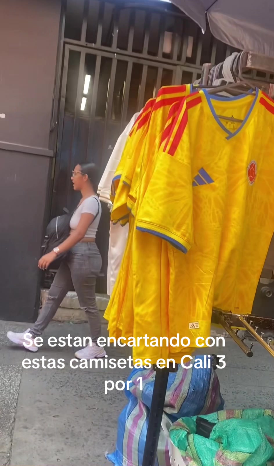 @chismoloco