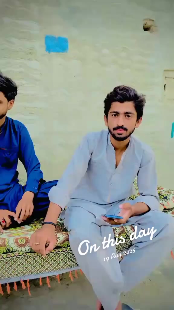 @❓ماں da لاڈلہ LADI 💫❗