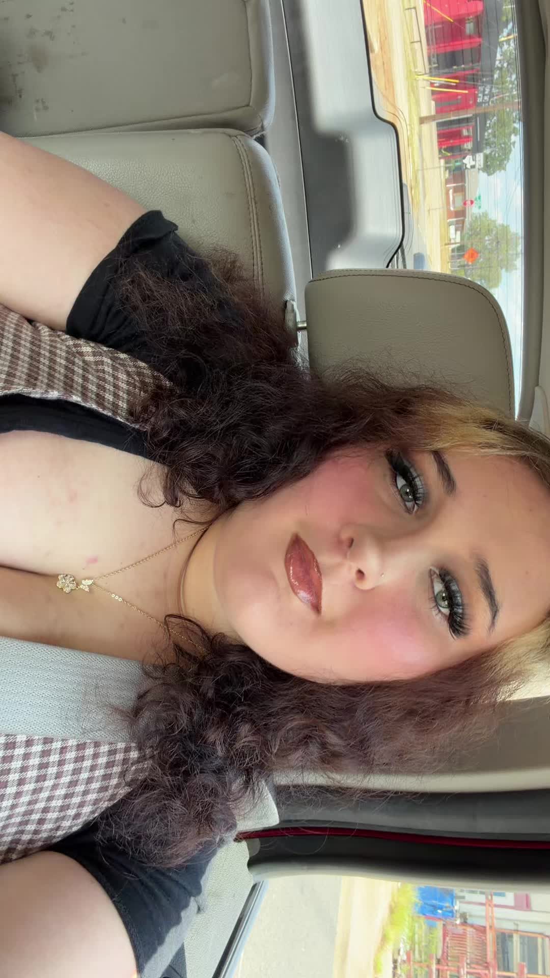 @🦚paigev44🦢