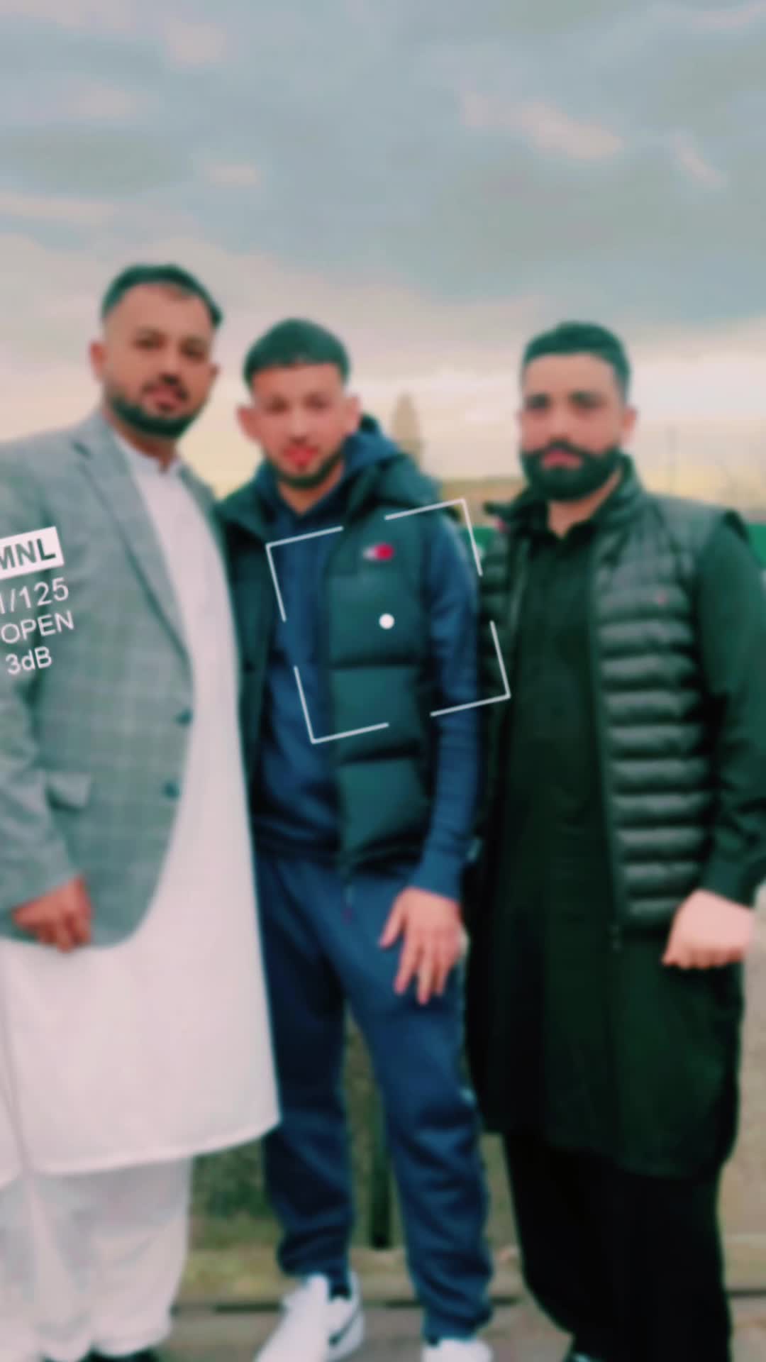 @zeeshan Ashraf🇬🇧🇬🇧