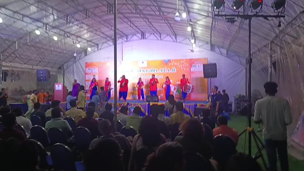 @𝘕𝘈𝘝𝘌𝘌𝘕