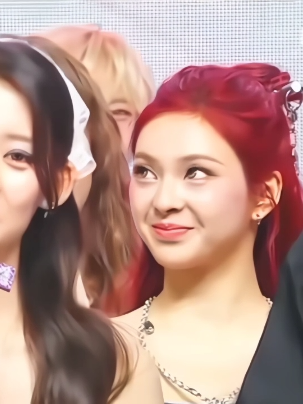 @ROYEON KESAYANGAN RINA