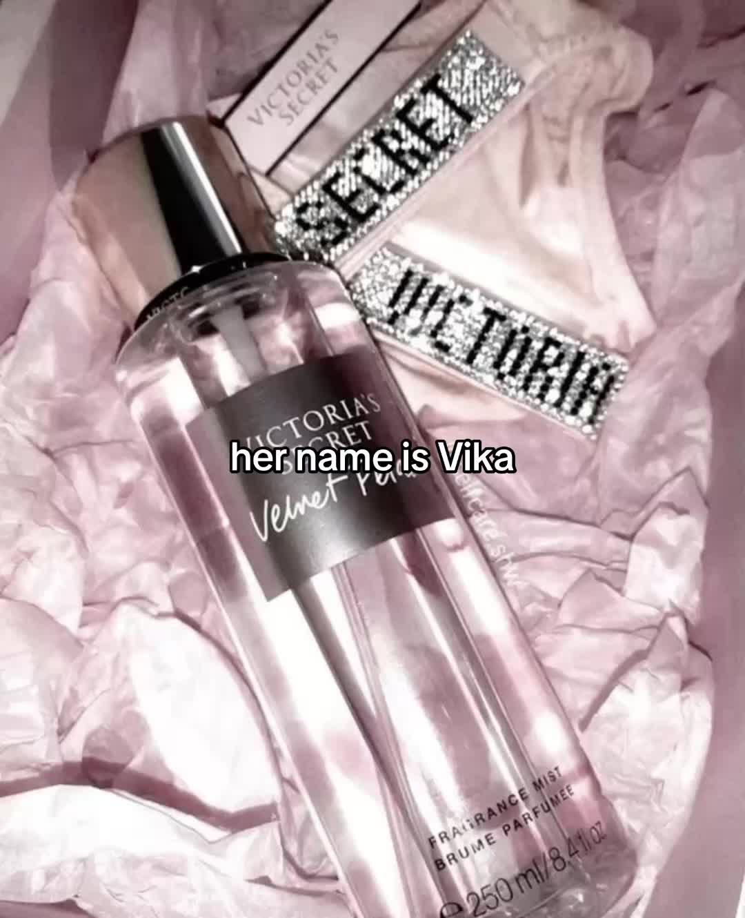 @Викуля🎀