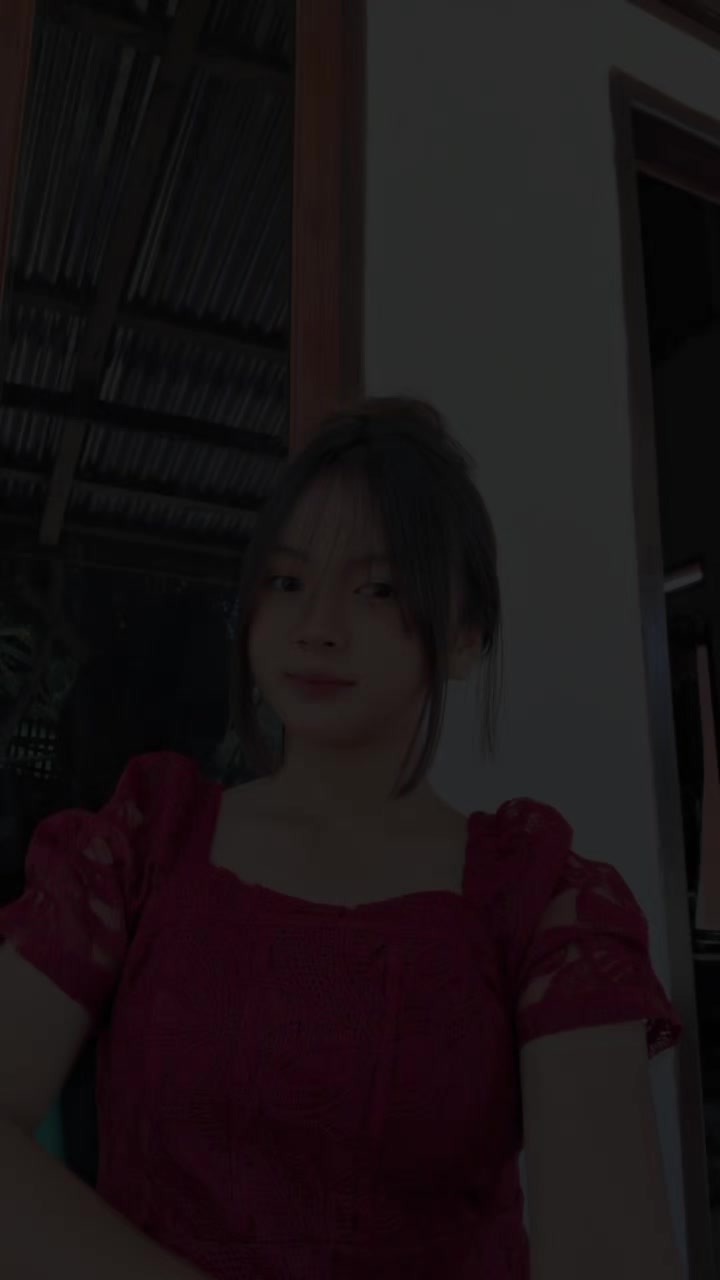 @𝐁T̸ | F L Y Y