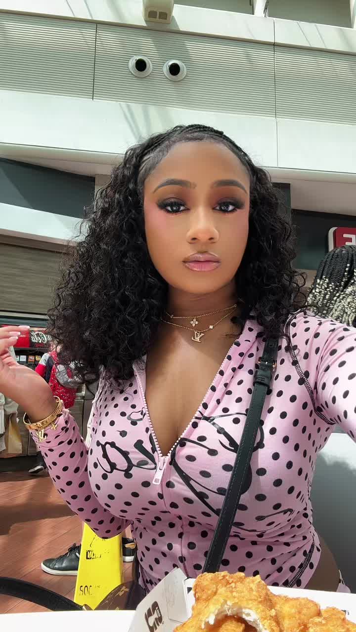 @Tia Armani