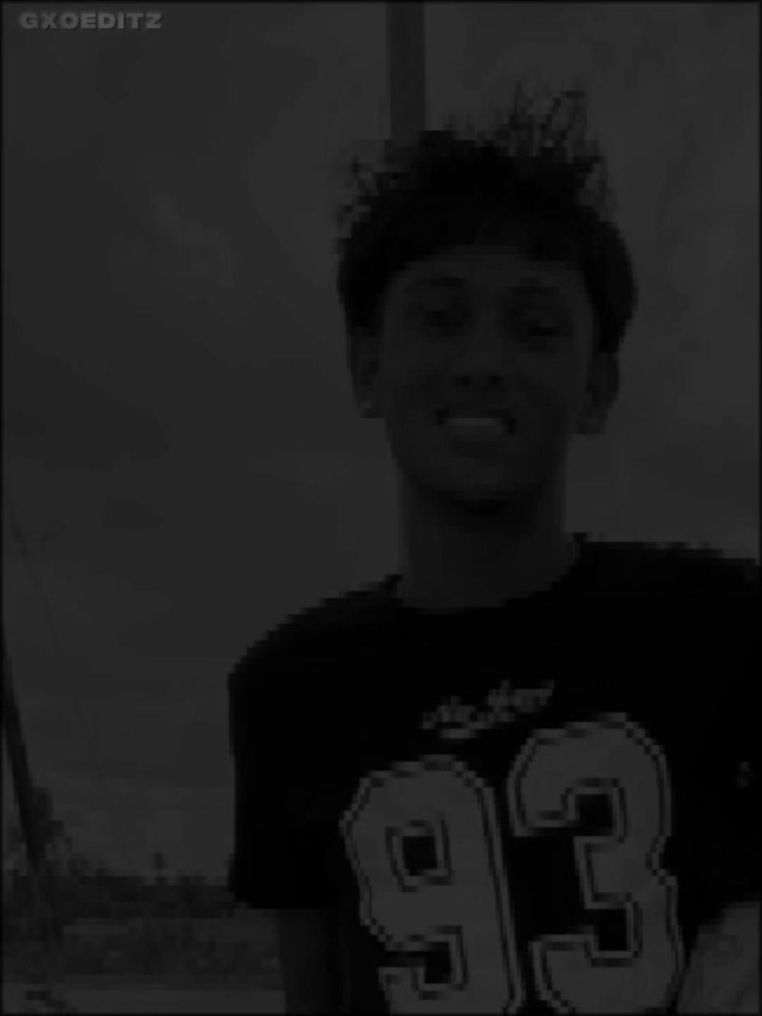 @Ajay🐊💤