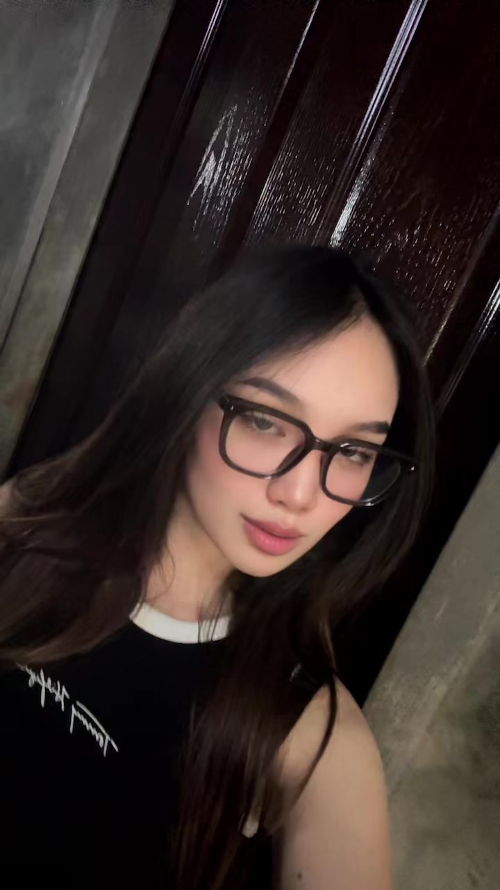 @Ms. De Leon🌹