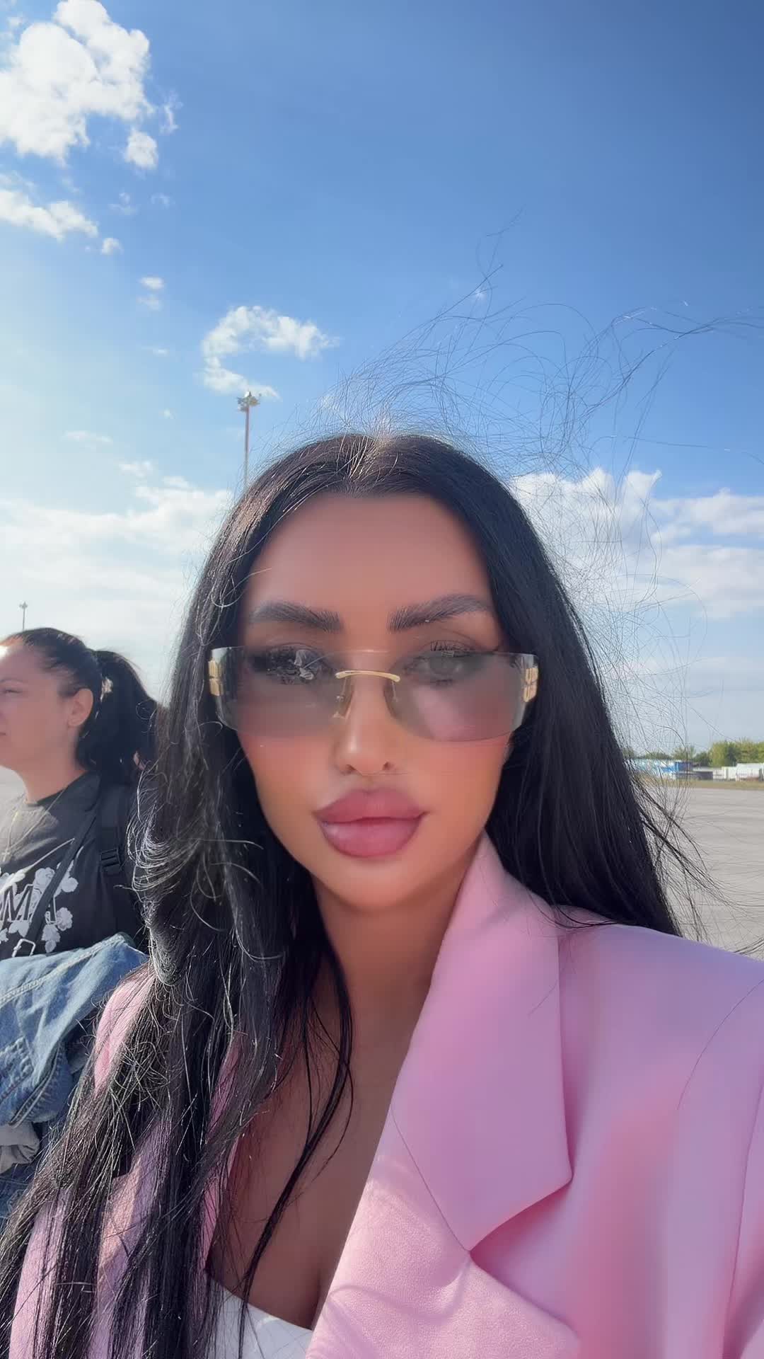@Oana✨