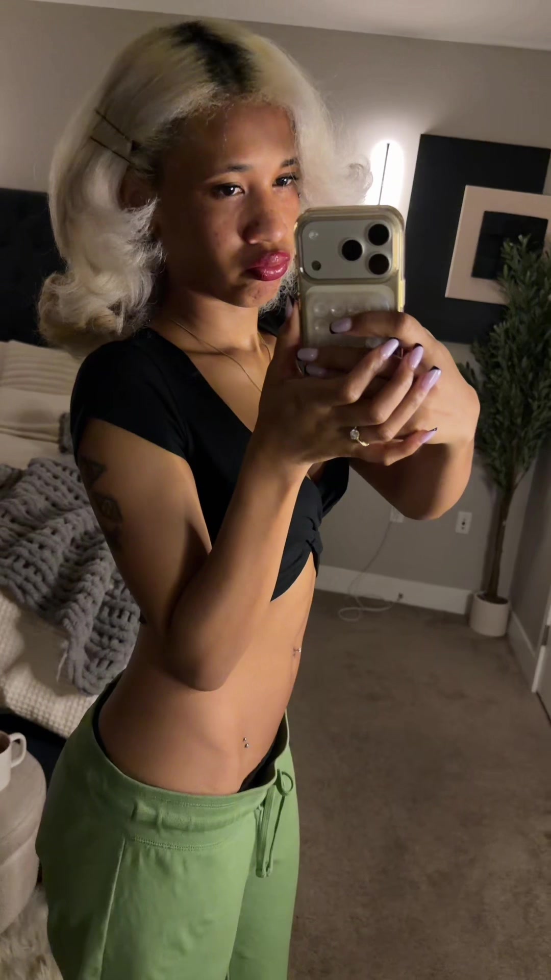 @Layzo
