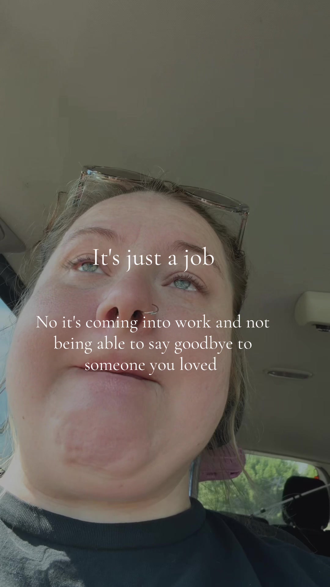 @xhallowedhoney