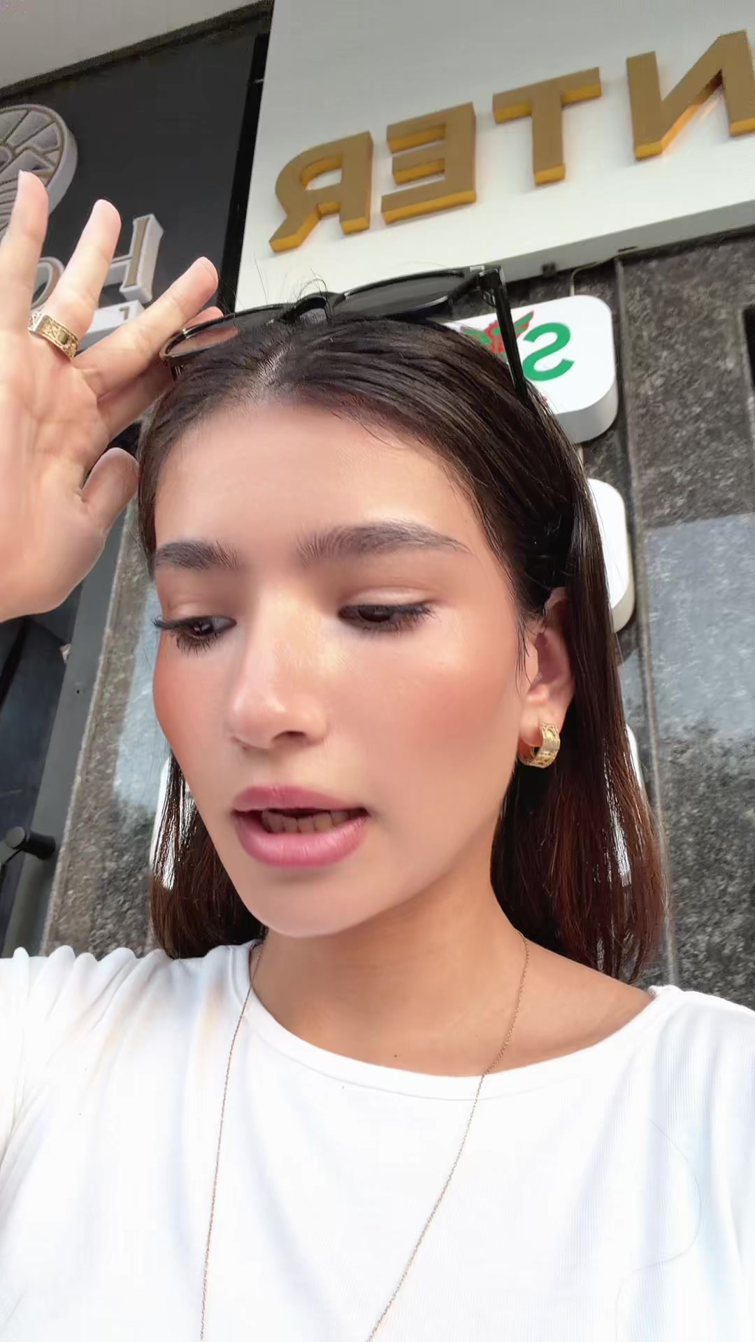 @zilola